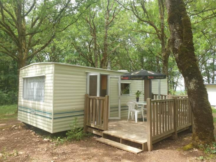 Camping Les Paillotes Payrac Exterior foto